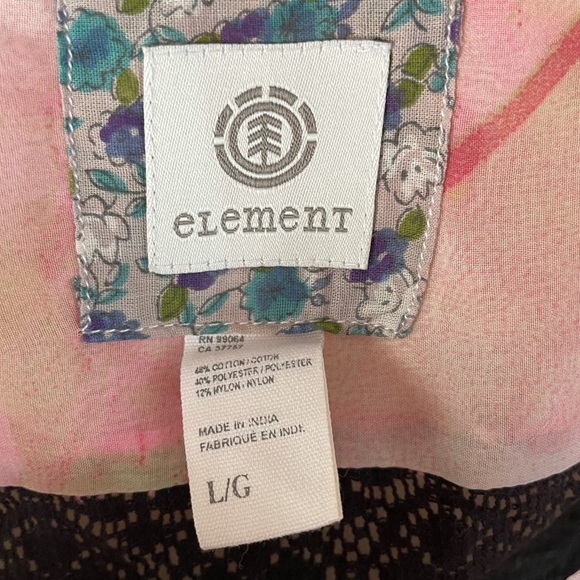Element Sheer Front Tank Top Size Large - Picture 7 of 7